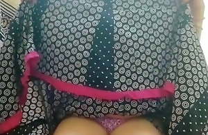 Indian woman Manisha showing her nude tits together with ass