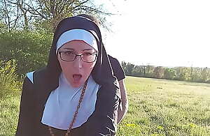 This nun gets their way ass filled near jizz before she goes thither titling !!