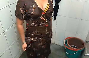Indian milf big ass join in matrimony got fucked in shower in wash one's hands