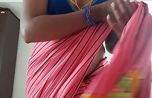 Swetha tamil wife wearing sexy saree