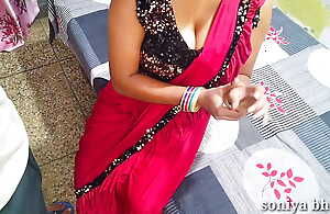 Soniya bhabhi ke mote boobs dekh ke dewar gi se rha nhi gya or bhabi ki chudai kr di clear Hindi audio