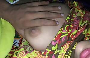 Desi village Spread out fucking, step Sister ko poora ander dala Tight pussy