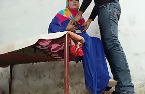 Salay Song Gand Q Dala Muslim Hijab College Girl Sexual intercourse With Local Desi Boy Leak Viral Video Mms