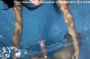 My Girlfriend Gives Me A Super Blowjob Under The Water Until I Cum Far Will not hear of Indiscretion