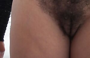 filthy stepson begged me to see me piss from my hairy pussy